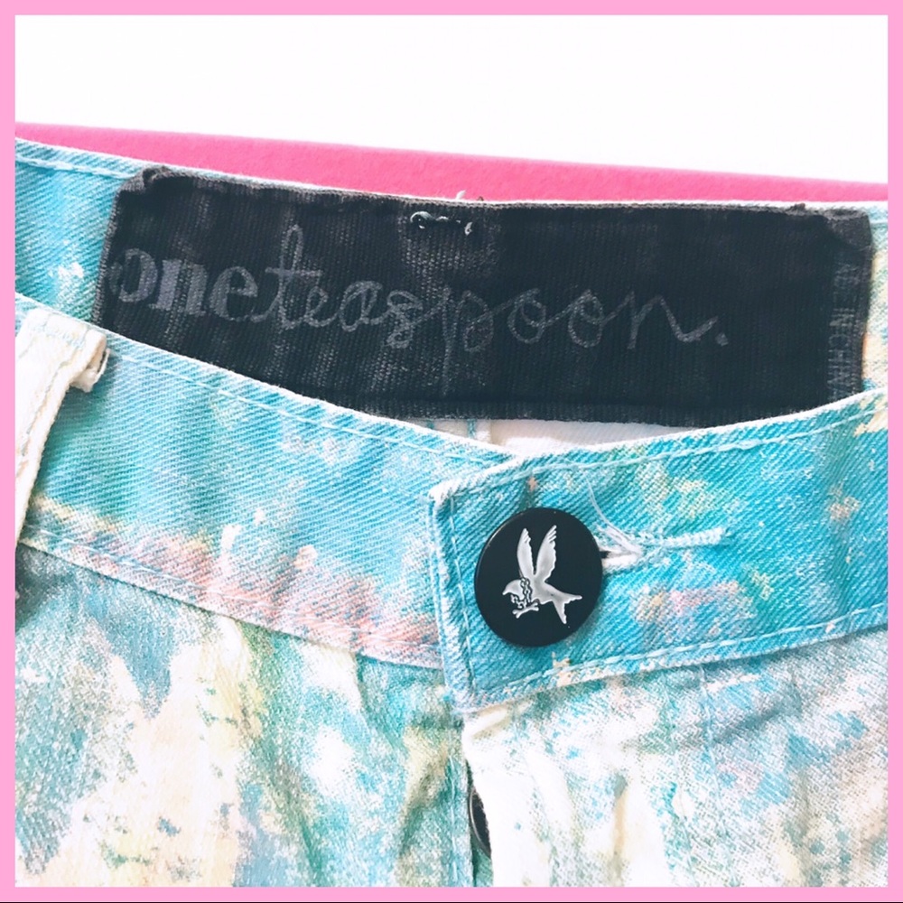 ONE TEASPOON | “Bonita” Paint Splatter Shorts - Picture 5 of 8